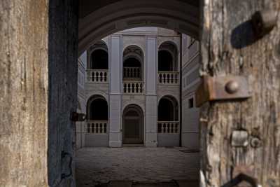 Binetto, quell'antico e maestoso palazzo disabitato da decenni: � il D'Amelj Melodia